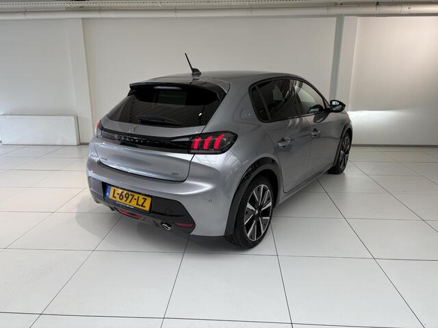 Peugeot 208 1.2 PureTech GT | Trekhaak afneembaar | Apple Carplay/Android Auto | Camera