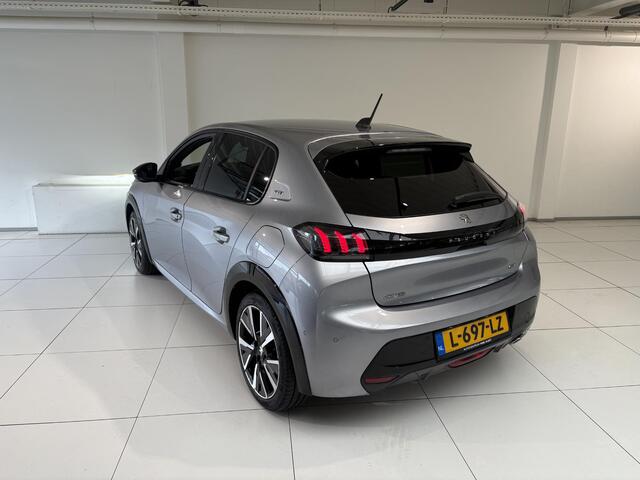Peugeot 208 1.2 PureTech GT | Trekhaak afneembaar | Apple Carplay/Android Auto | Camera