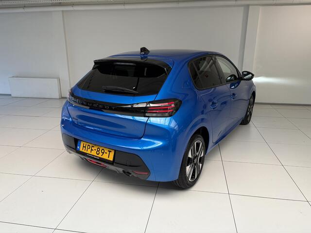 Peugeot 208 1.2 PureTech 100 Allure | Navigatie | Camera voor en achter | Blind Spot Monitor |