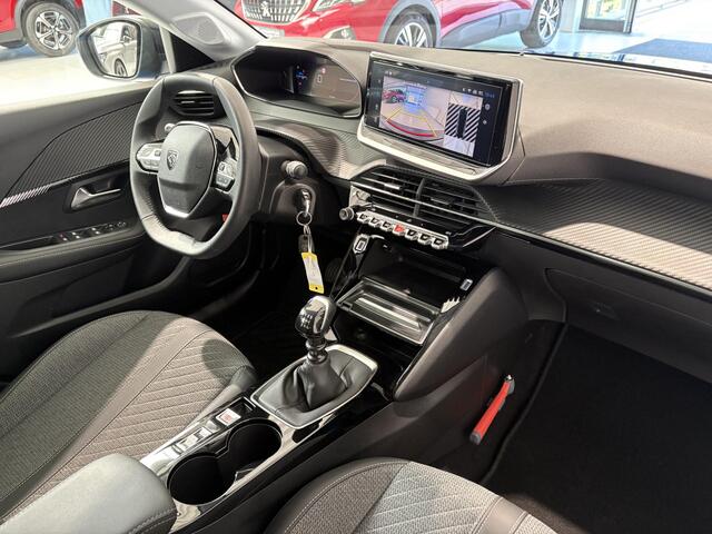 Peugeot 208 1.2 PureTech 100 Allure | Navigatie | Camera voor en achter | Blind Spot Monitor |