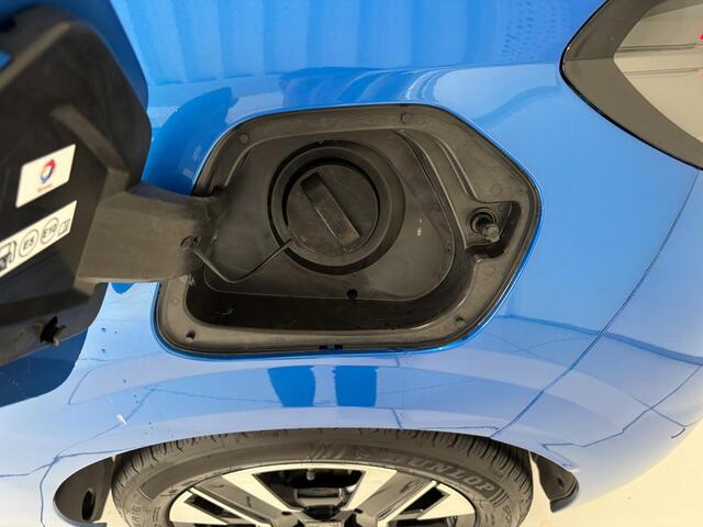 Peugeot 208 1.2 PureTech 100 Allure | Navigatie | Camera voor en achter | Blind Spot Monitor |
