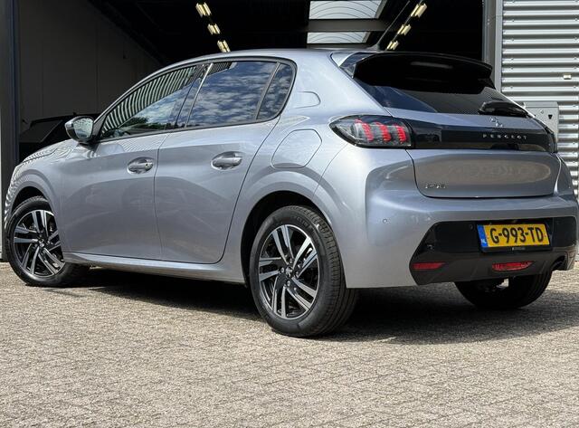 Peugeot 208 1.2 PureTech Allure l Virtual Cockpit l Camera l Navi l Carplay