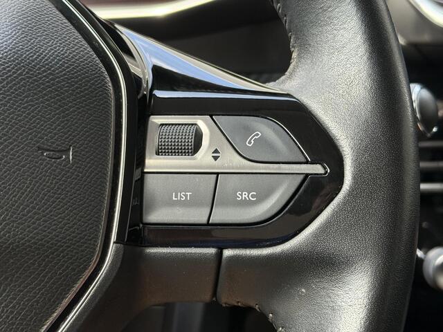 Peugeot 208 1.2 PureTech Allure l Virtual Cockpit l Camera l Navi l Carplay