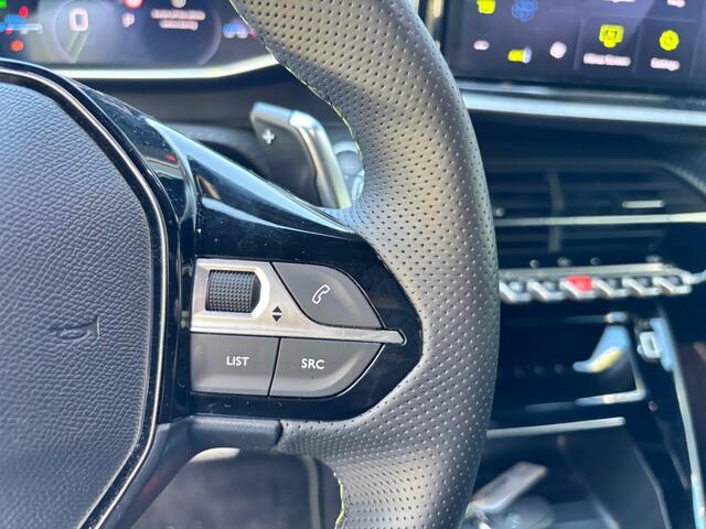 Peugeot 208 1.2 Hybrid 145 e-DCS6 GT Adaptive Cruise