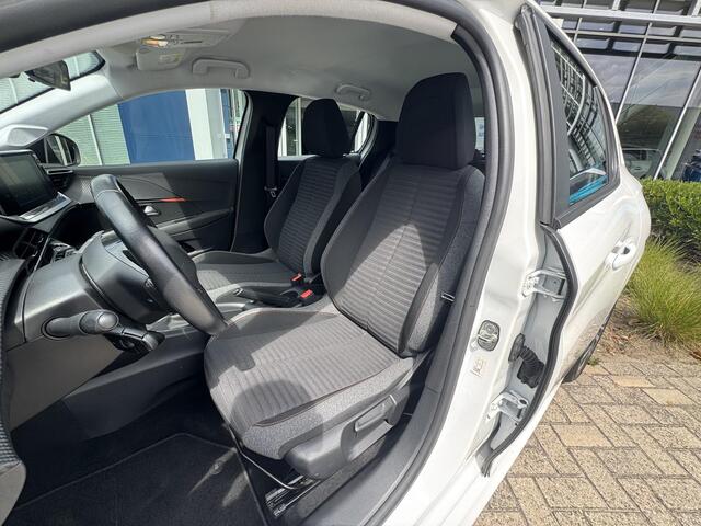 Peugeot 208 1.2 PureTech Blue Lease Active