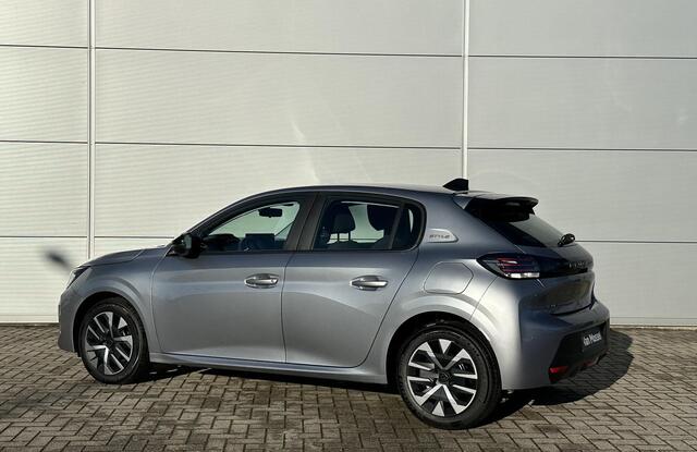 Peugeot 208 1.2 PureTech 75 Style | Navigatie | Apple Carplay/Android Auto | Cruise Control | Parkeersensoren | ACTIE VOORRAAD MODEL!