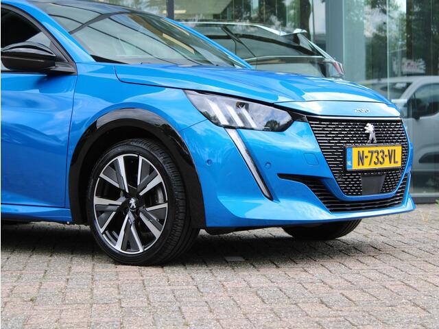 Peugeot 208 1.2 PureTech GT | Navi / Panoramadak / Camera
