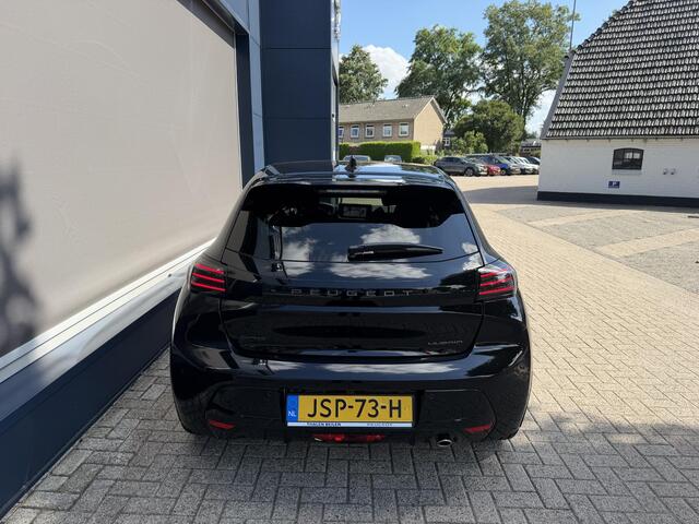 Peugeot 208 1.2 Hybrid 110 PK GT | Automaat | 360 Graden Camera | Navigatie | Keyless Entry & Start | Full LED Verlichting | Cruise Control Adaptief | Climate Control | 17" Lichtmetalen Velgen | Parkeersensoren V+A | Dakspoiler |