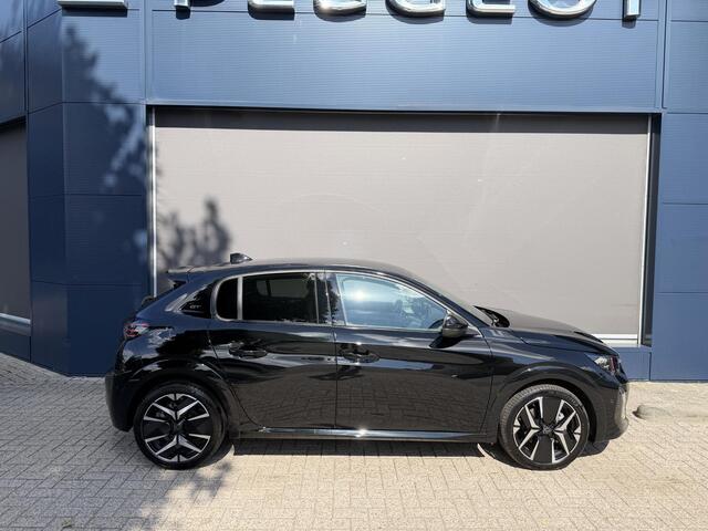 Peugeot 208 1.2 Hybrid 110 PK GT | Automaat | 360 Graden Camera | Navigatie | Keyless Entry & Start | Full LED Verlichting | Cruise Control Adaptief | Climate Control | 17" Lichtmetalen Velgen | Parkeersensoren V+A | Dakspoiler |
