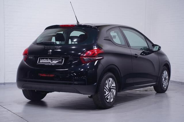 Peugeot 208 1.2 PureTech 75 Active Airco Apple-carplay mistlampen voor PDC achter cruise-controle Camera