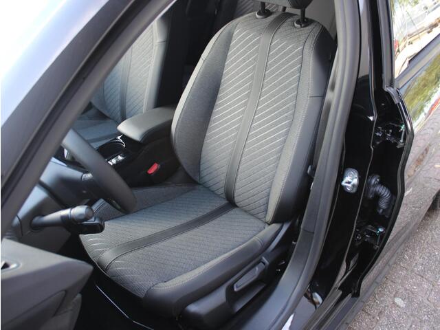 Peugeot 208 1.2 Hybrid 110 e-DCS6 Allure VOORRAAD KORTING
