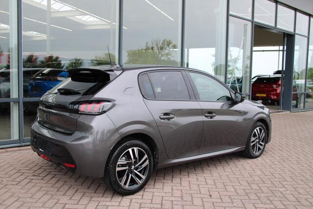 Peugeot 208 1.2 PureTech 100pk Allure Airco Carplay Parkeersensoren Zeer mooi