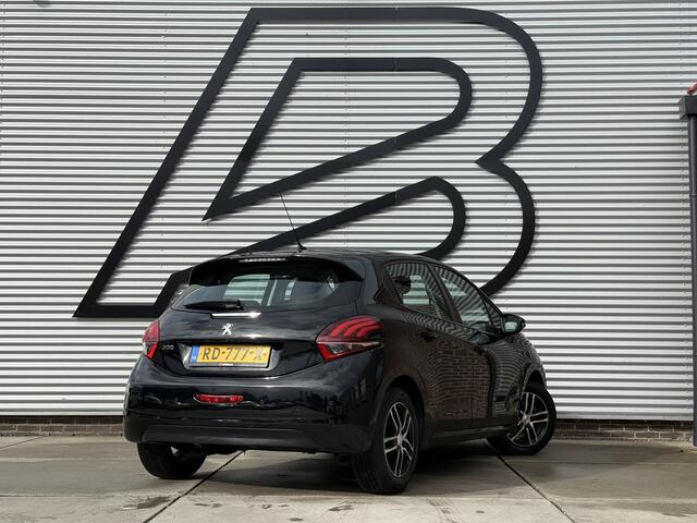 Peugeot 208 1.2 PureTech Blue Lion Navi|Airco|Cruise|Carplay|Elek Ramen|LM Velgen|PDC|N.A.P|Nieuwe APK bij aflevering