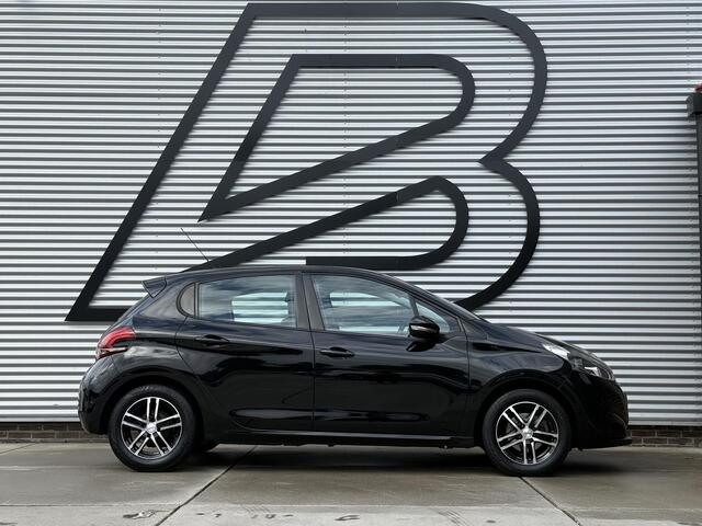 Peugeot 208 1.2 PureTech Blue Lion Navi|Airco|Cruise|Carplay|Elek Ramen|LM Velgen|PDC|N.A.P|Nieuwe APK bij aflevering