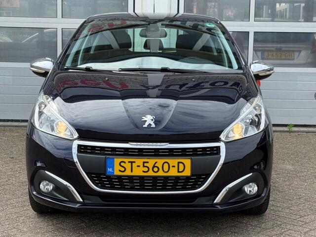 Peugeot 208 1.2 Puretech 82Pk Blue Lease Executive Navi Pdc Clima Cruise