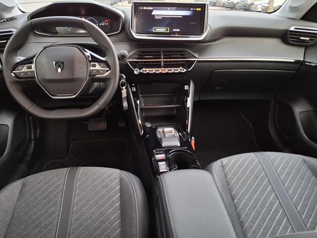 Peugeot 208 1.2 Hybrid 110 e-DCS6 Allure | Automaat | Draadloze Apple Carplay & Android Auto | Camera voor & achter | Dodehoek detectie