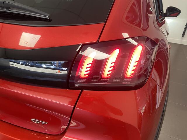 Peugeot 208 1.2 PureTech GT 100 PK | Camera | Navigatie | Climate | Apple Carplay/Android Auto
