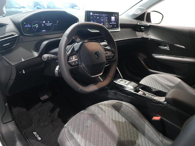 Peugeot 208 Hybrid 110 e-DCS6 Allure NAVIGATIE - AUTOMAAT - VOORRAAD
