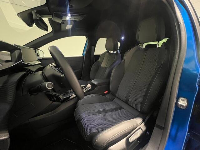 Peugeot 208 1.2 PureTech 100 GT Peugeot 208 1.2 PureTech GT | Camera | Keyless Entry | NAVI | 3D Cockpit