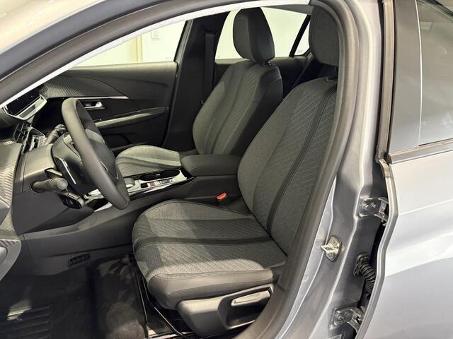 Peugeot 208 1.2 Hybrid 110 e-DCS6 Allure l Navi l Parkeersensoren l Apple carplay & Android auto