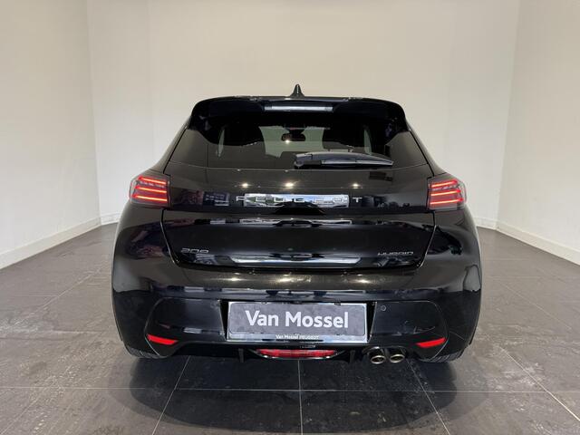 Peugeot 208 1.2 Hybrid 110 e-DCS6 GT CARPLAY - CAMERA - SNEL LEVERBAAR