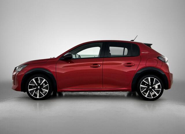 Peugeot 208 1.2 PureTech GT-Line | 100 Pk | Camera | 17 inch. L.M. Velgen | PDC