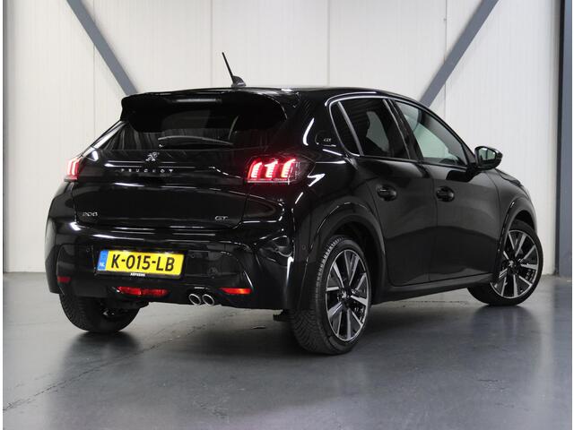 Peugeot 208 1.2 130PK GT | AppleCarplay/AndroidAuto | Parkeersensoren | FULL LED | Navigatie | Lederen Stuurwiel | Climate Control | Adaptive Cruise Control | 17" LMV | Sfeerverlichting | Isofix | Privacy Glass |