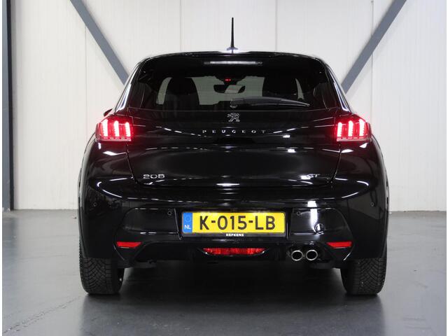Peugeot 208 1.2 130PK GT | AppleCarplay/AndroidAuto | Parkeersensoren | FULL LED | Navigatie | Lederen Stuurwiel | Climate Control | Adaptive Cruise Control | 17" LMV | Sfeerverlichting | Isofix | Privacy Glass |