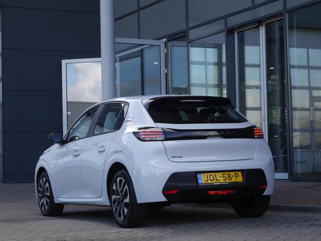 Peugeot 208 1.2 PureTech 100 Style | Lage km.stand | Airco | Cruise control | Parkeersensoren achter | Apple Carplay/Android Auto | Led verlichting
