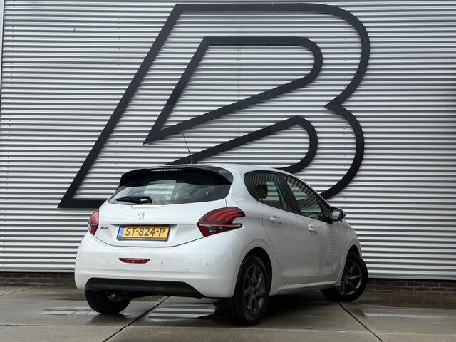Peugeot 208 1.2 PureTech Blue Lion 2e Eigenaar|Navi|Carplay|Airco|Cruise|PDC|N.A.P|APK tot 05-2027