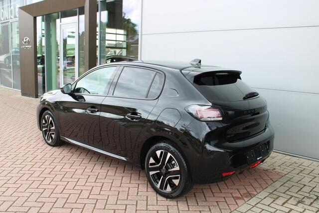 Peugeot 208 1.2 PureTech 100 Allure Airco 360 Camera Carplay Stoelverwarming