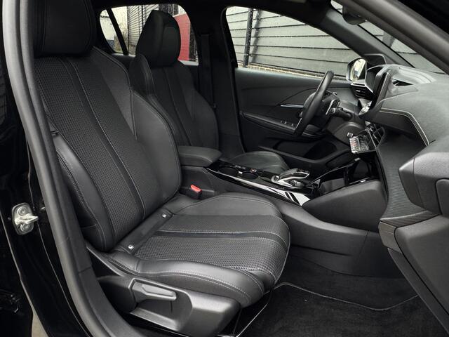 Peugeot 208 GT 1.2 100 pk EAT8 Panoramadak, 360 Camera, Dodehoeksensoren