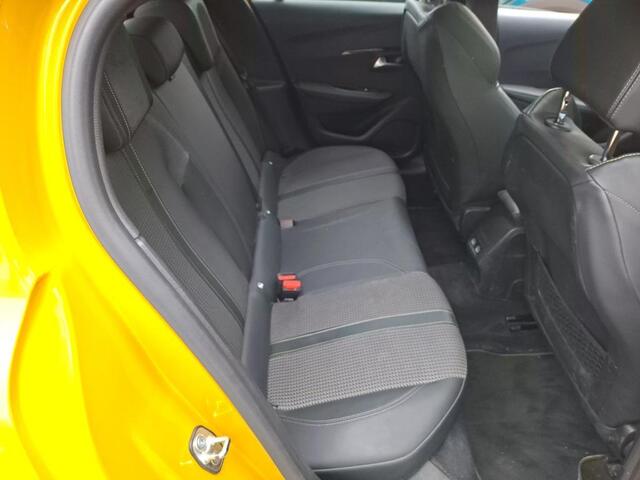 Peugeot 208 1.2 PureTech GT ALL-INRIJKLAARPRIJS/Navi/Camera/Panoramadak/Keyless/Apple Carplay