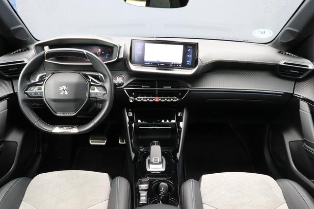 Peugeot 208 1.2 PureTech GT-Line | NL auto/ 1e Eigenaar | Distributieriem vervangen |Panoramadak | Adaptive cruise | Stoelverwarming | Trekhaak | Camera | Zeer compleet