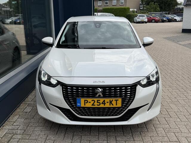Peugeot 208 1.2 Turbo Active Pack Edition | Airco | LED-Koplampen | 16 inch LM-Velgen | Navigatie | Apple Carplay | Parkeersensoren | Cruise Control | DAB+ Radio | Multifunctioneel Stuurwiel |