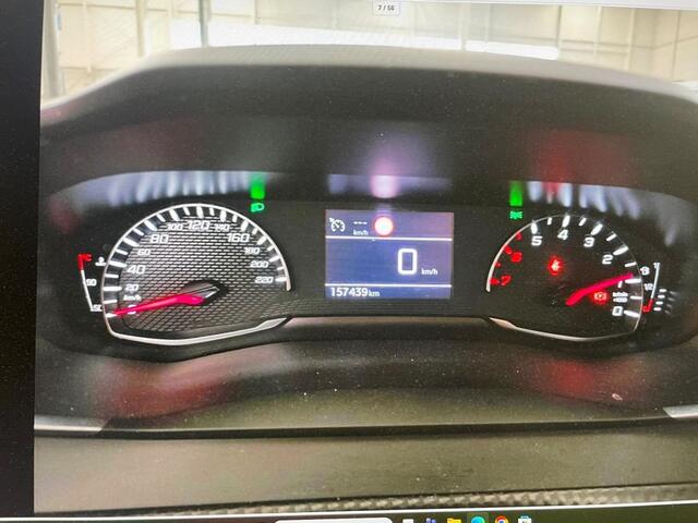 Peugeot 208 1.2 PureTech Allure FULL.LED / CLIMA / CRUISE / LED / NAVI / CARPLAY / ANDROID / PDC / LMV