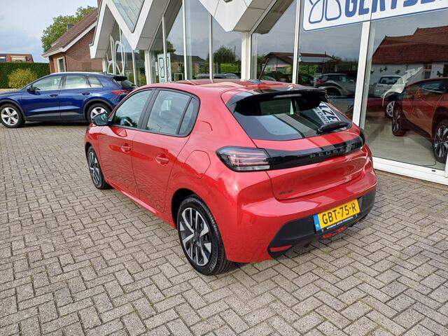 Peugeot 208 1.2 PureTech 100 Active Weinig kilometers, zuinige en mooie auto