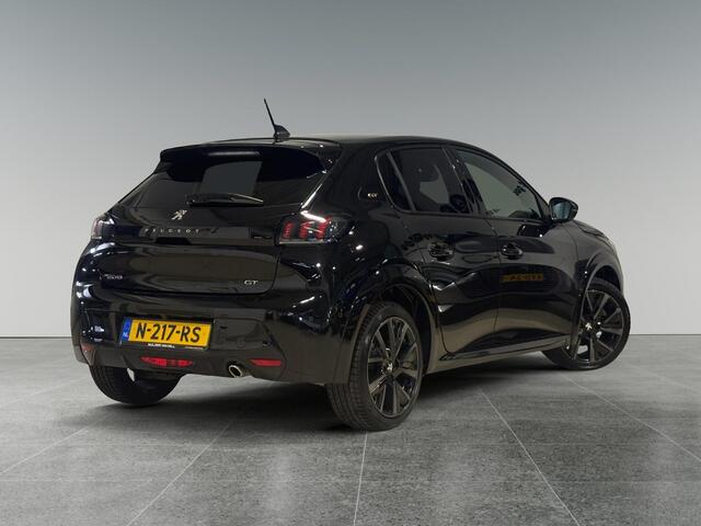 Peugeot 208 GT Pack 1.2 Turbo 100pk | ALCANTARA | DODEHOEKBEW. | STOELVERW. | CAMERA | NAVI | ADAPTIVE CRUISE | CLIMA | LM-VELGEN | DAB+ |