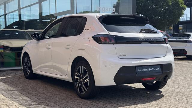 Peugeot 208 1.2 PT 75 Style | AppleCarplay | Cruise Control