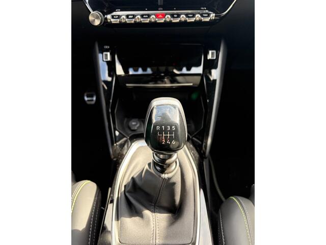 Peugeot 208 1.2 PureTech 100 GT