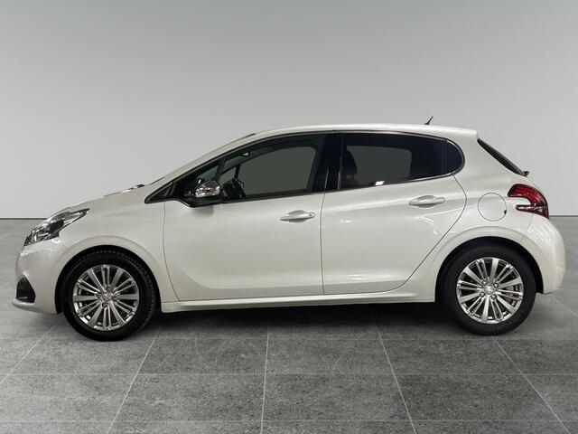 Peugeot 208 Allure 1.2 Turbo 110pk EAT6 | CAMERA | NAVI | PARELMOER! | 16" LM | CLIMA | CRUISE CONTROL | EXTRA GETINTE ACHTERRUITEN