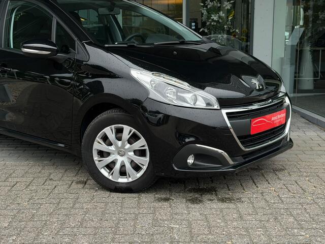 Peugeot 208 1.2 PureTech Blue Lion Airco / CV / Audio / D-riem vv
