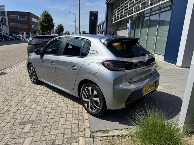Peugeot 208 1.2 PureTech 100 Style l Nieuwe auto uit voorraad