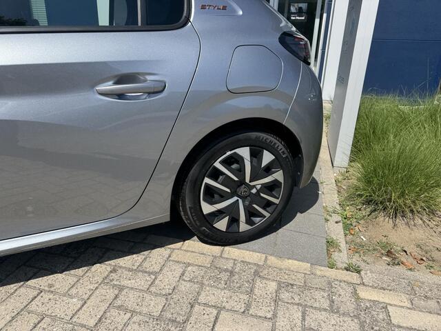Peugeot 208 1.2 PureTech 100 Style l Nieuwe auto uit voorraad