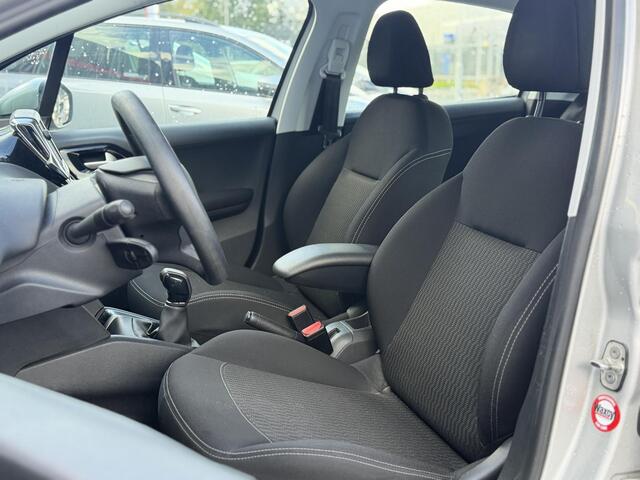 Peugeot 208 1.2 PureTech Blue Lion - Navigatie - Apple Carplay/Android Auto - Airconditioning