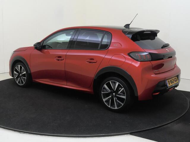Peugeot 208 1.2 PureTech GT Pack | airco automatisch | Apple Carplay/Android | cruise control adaptief met Stop&Go en stuurhulp | dodehoek detectie |lederen/microvezel bekleding | LED koplampen | lichtmetalen velgen 17" | navigatiesysteem full map |