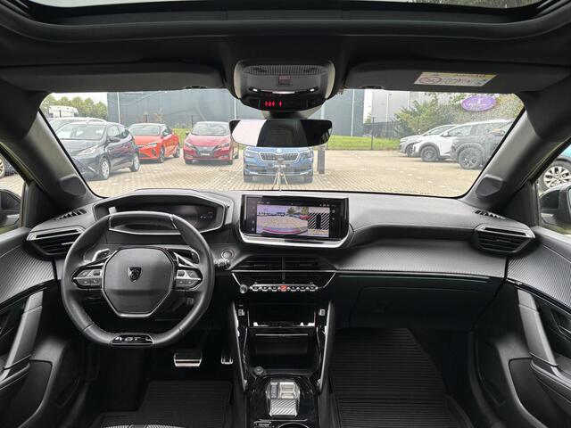 Peugeot 208 1.2 Hybrid 100 e-DCS6 GT navigatie / Panorama dak / Automaat