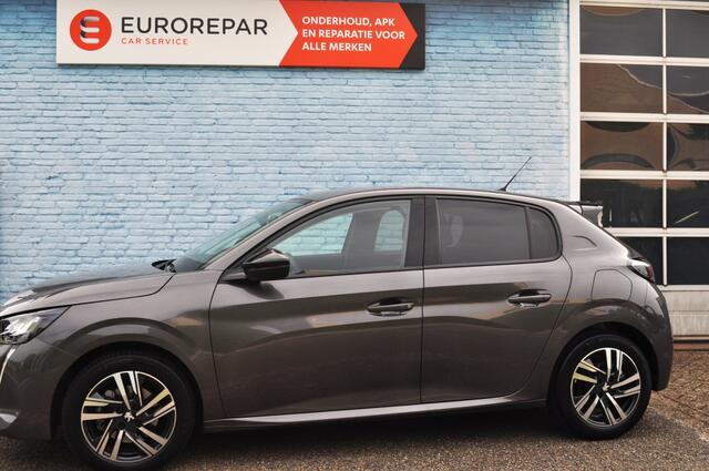 Peugeot 208 1.2 Allure Aut. pdc. crc. egtg