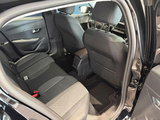 Peugeot 208 1.2 Hybrid 110 e-DCS6 Allure