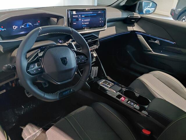 Peugeot 208 1.2 Hybrid 110 e-DCS6 GT | AUTOMAAT | 360 CAMERA | TOT 8 JAAR GARANTIE